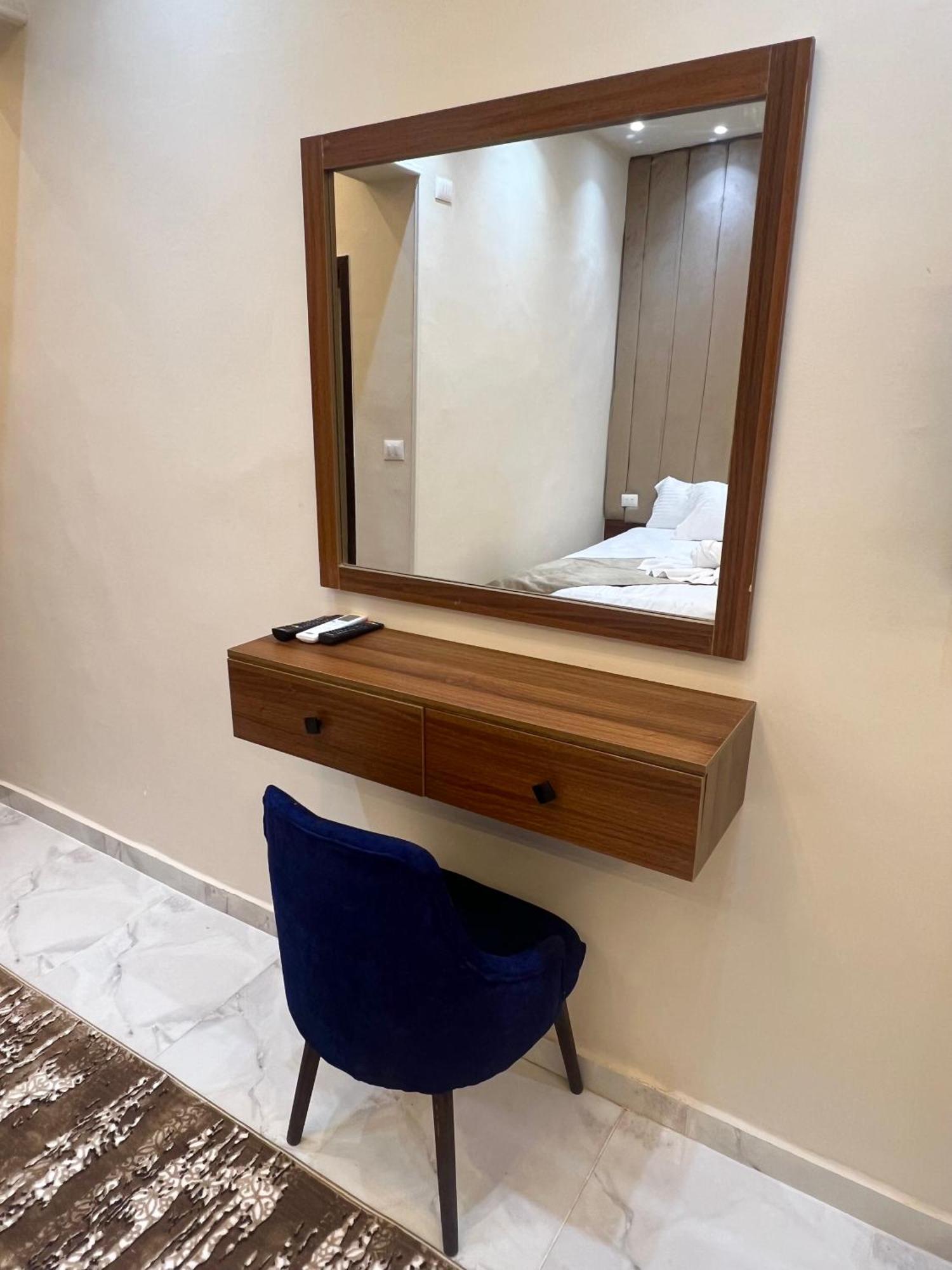 New Glamour Pyramids Hotel Kafrat al Jabal Ngoại thất bức ảnh